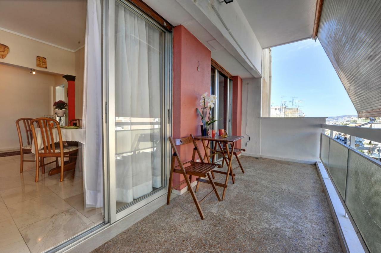 Apartment Near Stavros Niarchos Park & Acropolis Athen Eksteriør billede