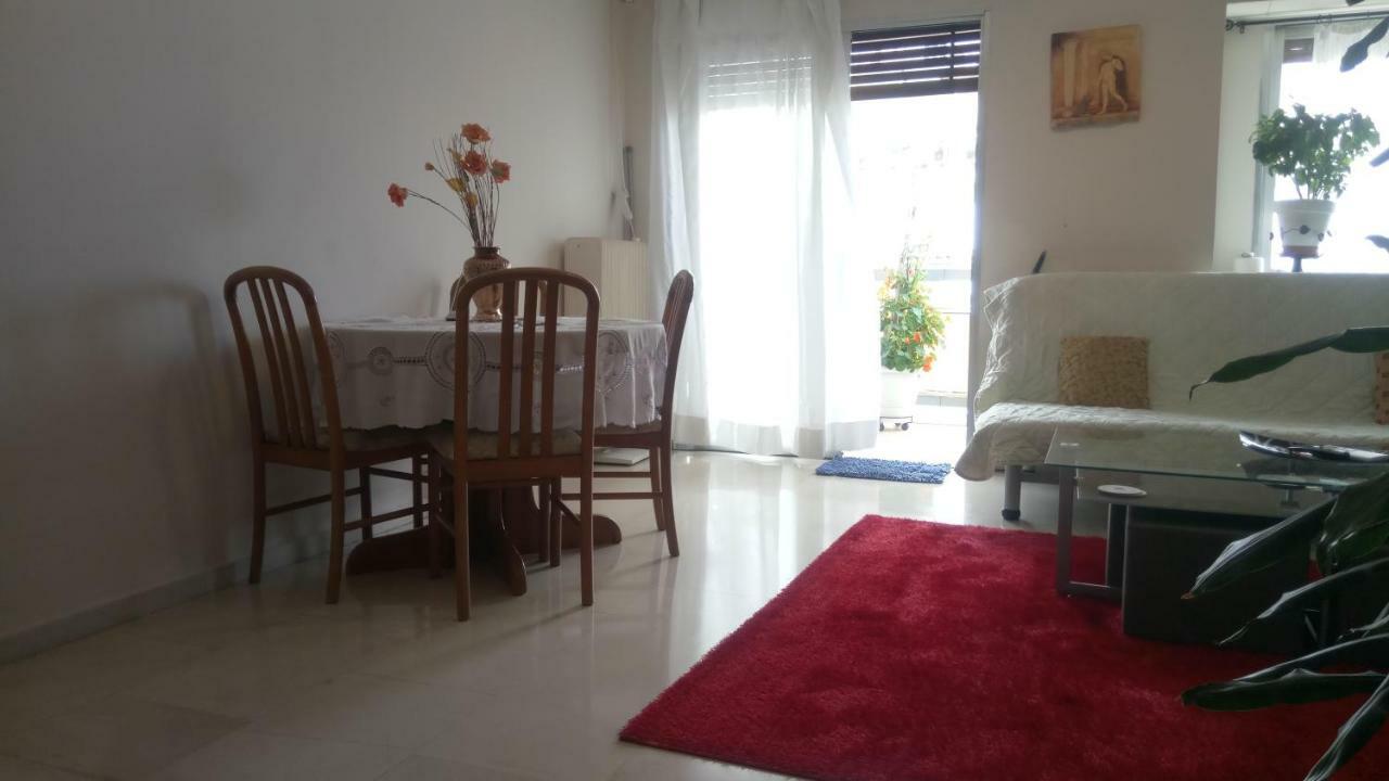 Apartment Near Stavros Niarchos Park & Acropolis Athen Eksteriør billede